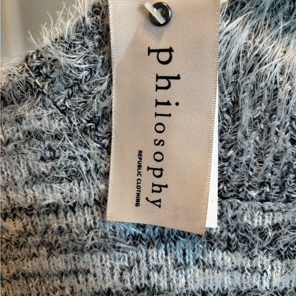 Philosophy Soft Knit Sweater in Gray and White - Picture 4 of 7